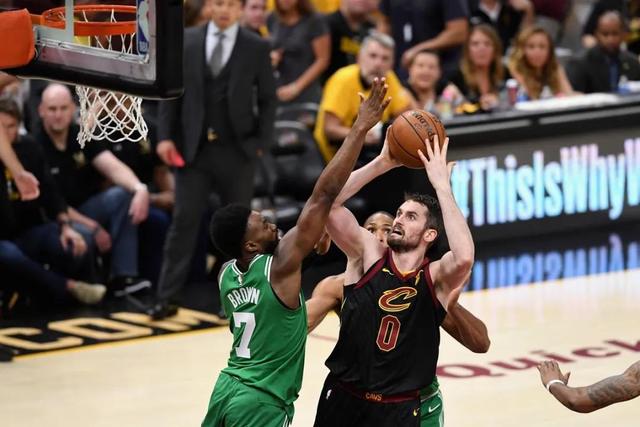 世俱杯死亡之组首秀!数据:巴黎华丽进攻破马竞