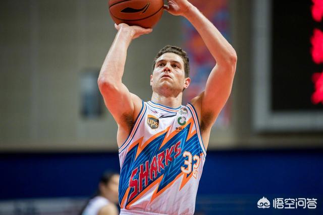 怀特三双绿军大胜活塞6连胜 骑士险胜步行者